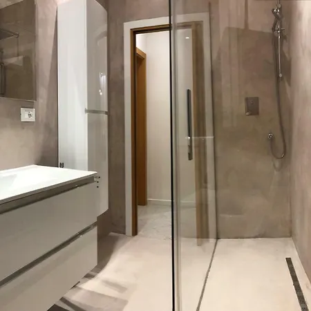 I Gessi * بولونيا